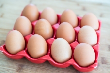 perfect-easy-to-peel-hard-boiled-eggs-02